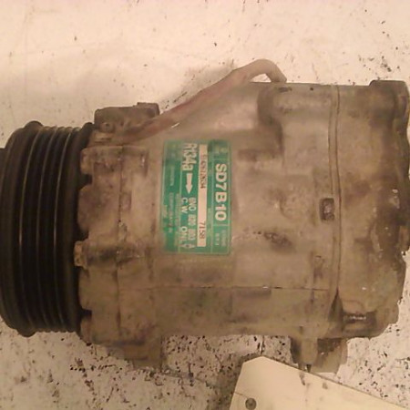 Compresseur air conditionne occasion VOLKSWAGEN POLO III Phase 1 10-1994->11-1999 1.4 6N0820803A