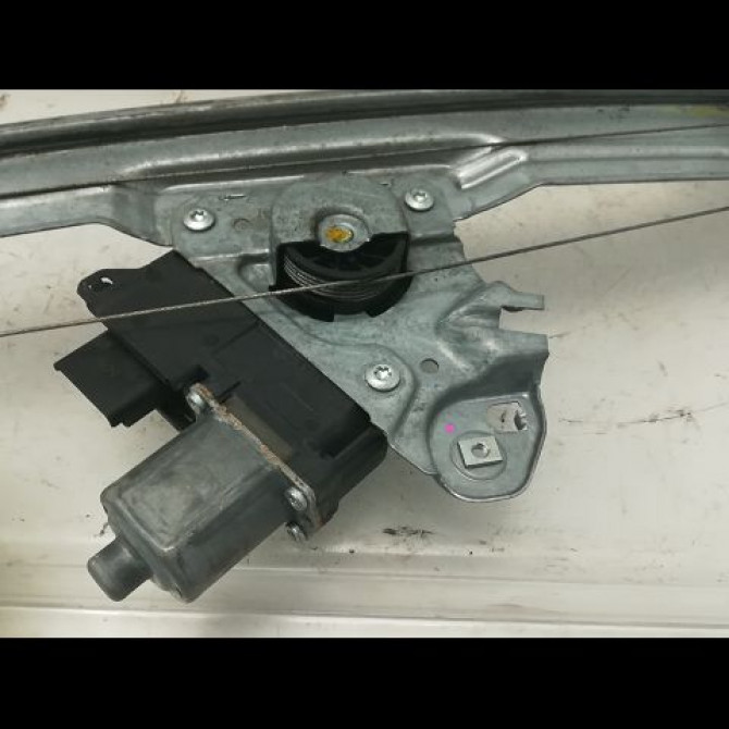 Mecanisme + moteur lève-glace avant droit occasion PEUGEOT 308 I Phase 1 09-2007->03-2011 1.6 HDI 16v 90ch 9222CV 2
