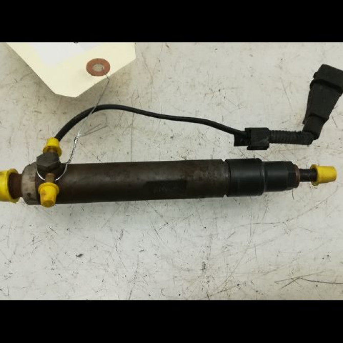 Injecteur occasion SEAT IBIZA II Phase 3 09-1999->03-2002 1.9 TDI 110ch 38130202A 2