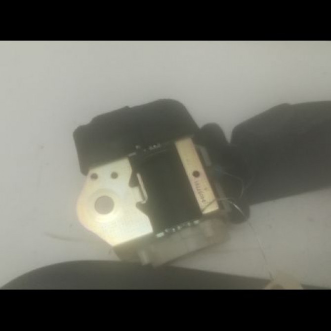 Ceinture arrière gauche occasion FORD FIESTA VI Phase 1 10-2008->11-2012 1.4 TDCI 70ch 1814670 3