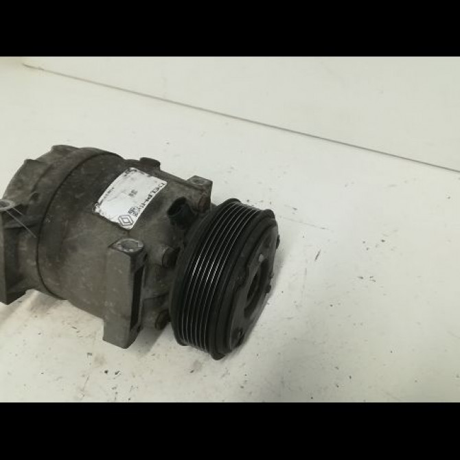 Compresseur air conditionne occasion RENAULT LAGUNA II Phase 1 11-2000->03-2005 1.9 DCI 120ch 8200979499 1