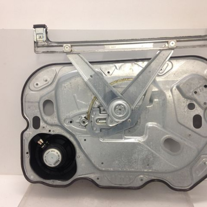 Mecanisme+moteur leve-glace avg occasion FORD FOCUS CMAX I Phase 1 09-2003->03-2007 1.8 TDCI 1738645 3