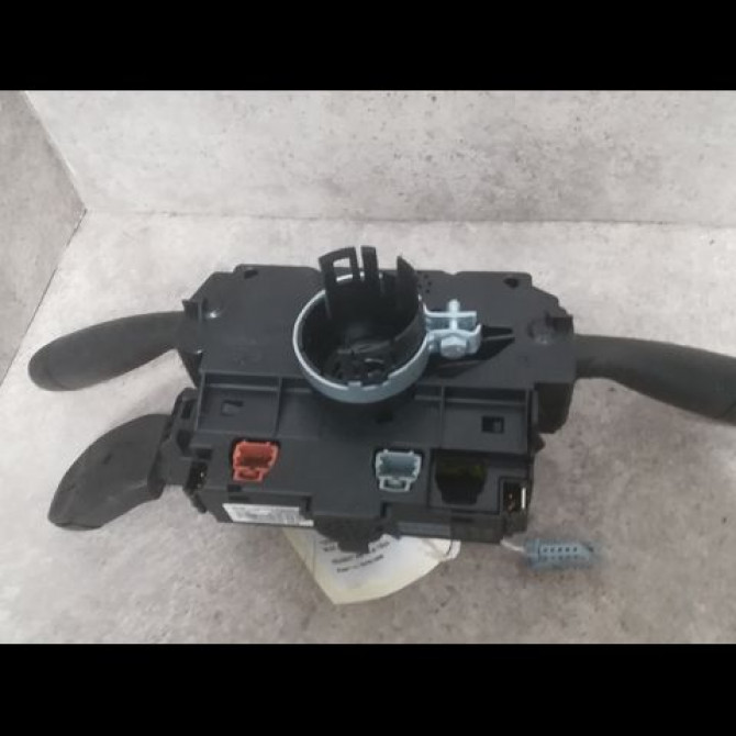 Bloc commodos occasion PEUGEOT 206 + Phase 1 03-2009->05-2013 1.4i 75ch 96787394XT 4