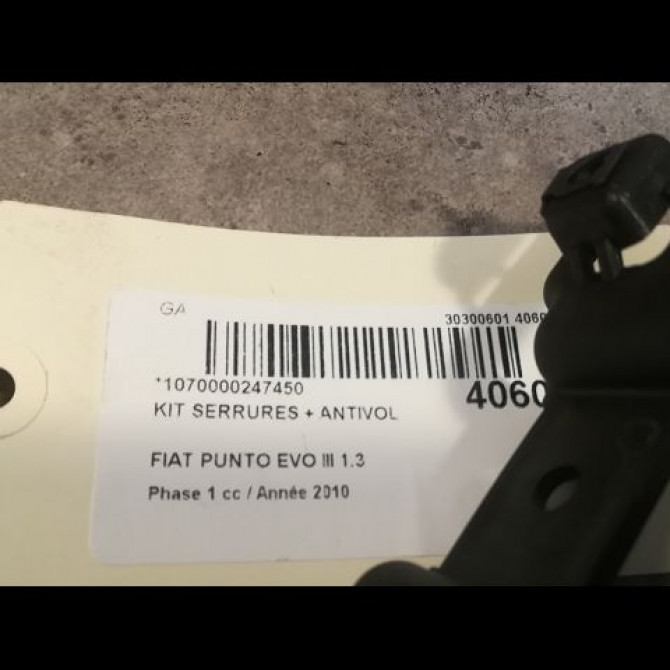 Kit serrures + antivol occasion FIAT PUNTO EVO III Phase 1 10-2009->12-2013 1.3 MULTIJET 75ch 71753261 3