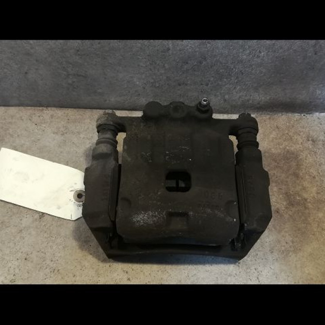 Etrier de frein avant gauche occasion FORD FIESTA VI Phase 1 10-2008->11-2012 1.4 TDCI 68ch 1766840 1