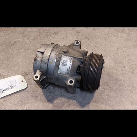 Compresseur air conditionne occasion RENAULT LAGUNA II Phase 2 03-2005->09-2007 1.9 DCI 120ch 8200979499