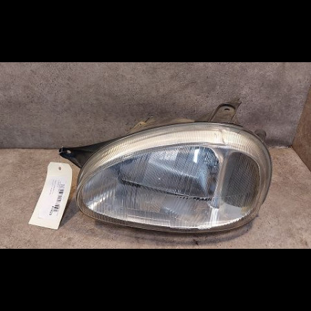 Phare gauche occasion OPEL CORSA II Phase 1 03-1993->04-1997 1.2i 90444786
