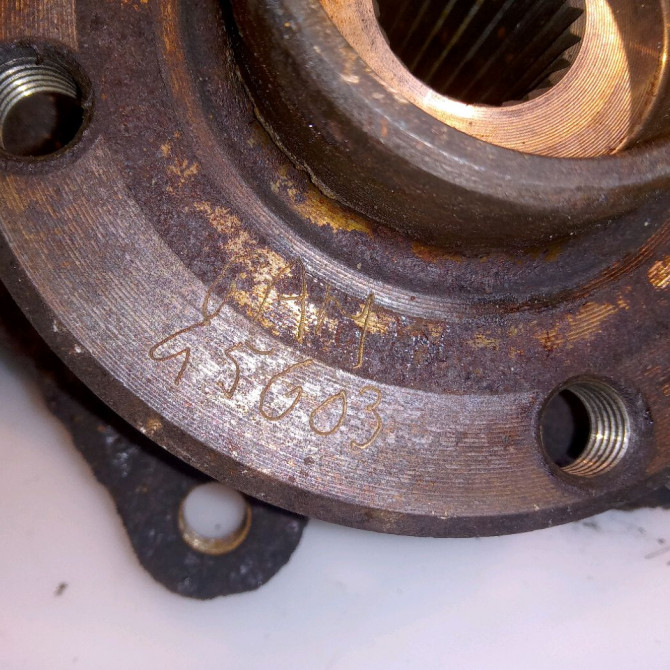 Moyeu avg occasion OPEL CORSA II Phase 2 04-1997->10-2000 1.2i 90498610 3