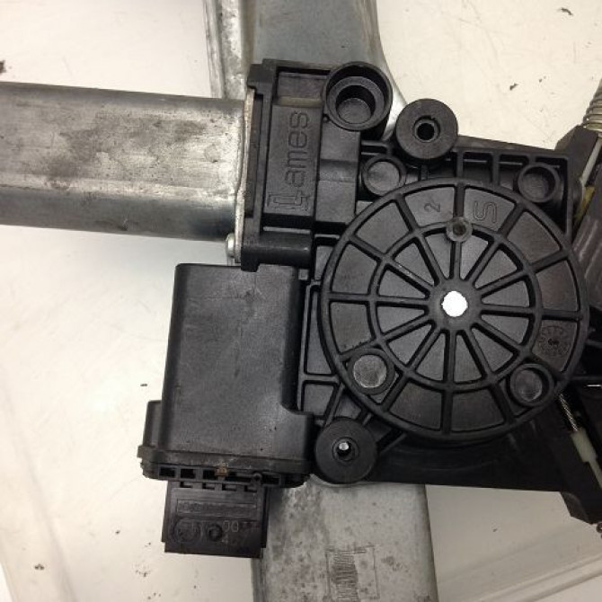 Mecanisme + moteur lève-glace avant droit occasion OPEL CORSA IV Phase 1 09-2006->12-2010 1.3 CDTI 90ch 13269606 2