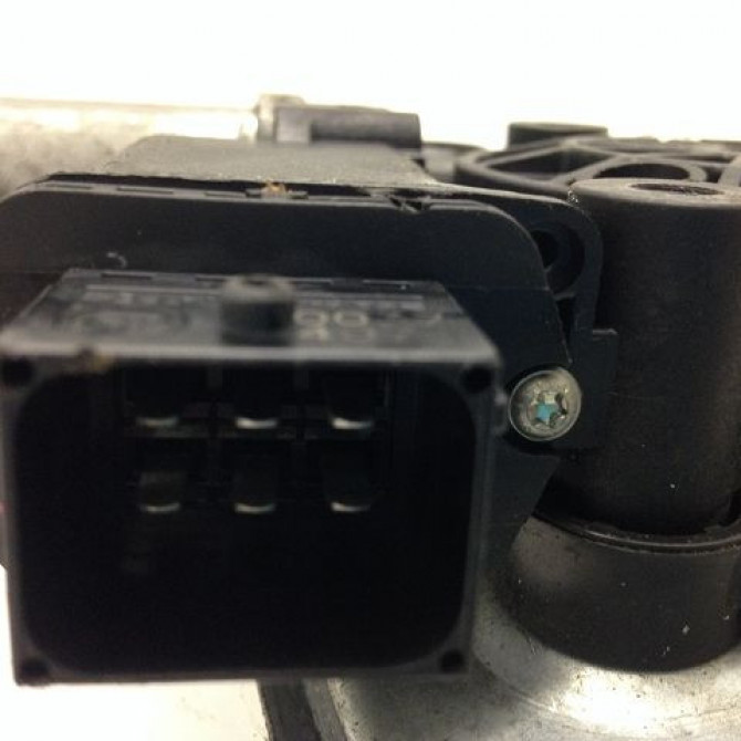 Mecanisme + moteur lève-glace avant droit occasion OPEL CORSA IV Phase 1 09-2006->12-2010 1.3 CDTI 90ch 13269606 3