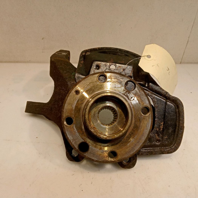 Moyeu avg occasion OPEL CORSA II Phase 2 04-1997->10-2000 1.2i 16v 65ch 90498610 2