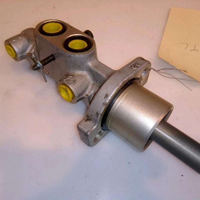 Maitre cylindre occasion PEUGEOT 206 Phase 1 09-1998->03-2009 2.0i 16v 4601P2 1