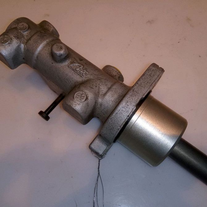 Maitre cylindre occasion PEUGEOT 206 Phase 1 09-1998->03-2009 2.0i 16v 4601P2 2