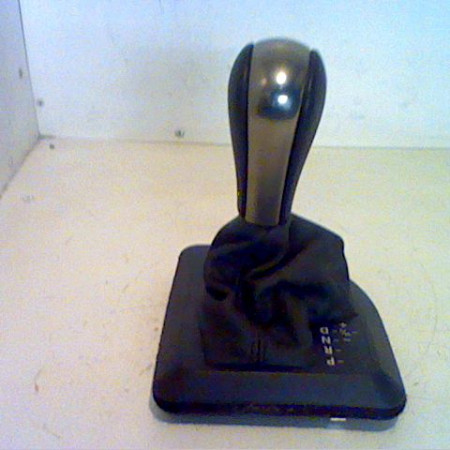 Pommeau levier vitesses occasion PEUGEOT 607 Phase 1 11-1999->09-2004 2.2 HDI