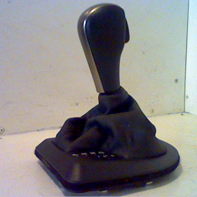 Pommeau levier vitesses occasion PEUGEOT 607 Phase 1 11-1999->09-2004 2.2 HDI 2