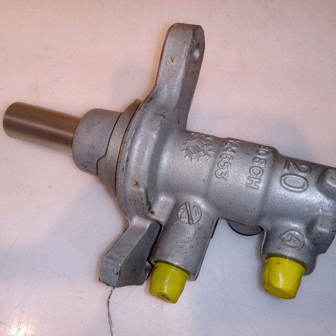 Maitre cylindre occasion FORD FIESTA VI Phase 1 10-2008->11-2012 1.4 TDCI 68ch 1754836 2