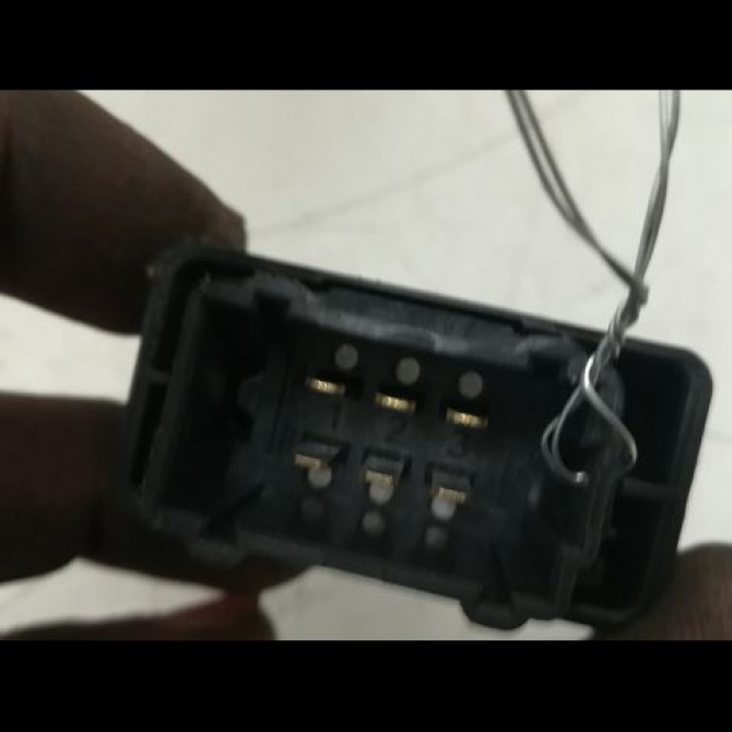 Commande lève-glace porte avant droite occasion PEUGEOT PARTNER II Phase 2 05-2012->... 6490HQ 3