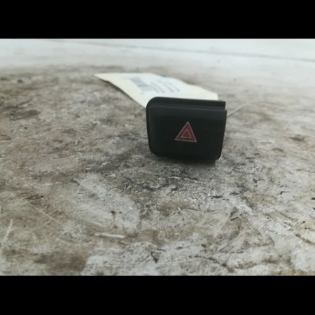 Bouton de warning occasion PEUGEOT 208 208 Phase 1 2012-03-01->2015-09-30 1.4 HDI 68ch 96750916ZD