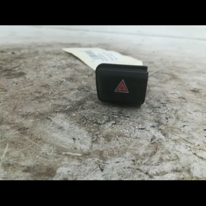 Bouton de warning occasion PEUGEOT 208 208 Phase 1 2012-03-01->2015-09-30 1.4 HDI 68ch 96750916ZD 1