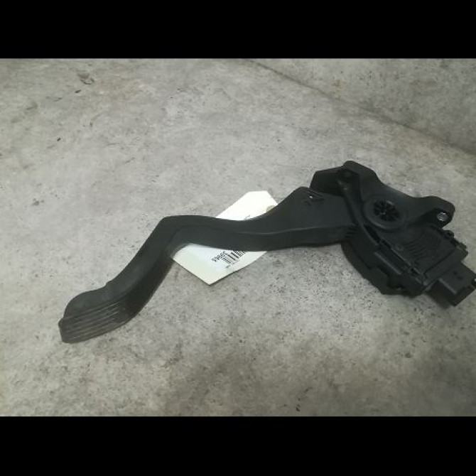 Potentiometre accelerateur occasion PEUGEOT 207 Phase 1 04-2006->06-2013 1.4 HDI 70ch 1