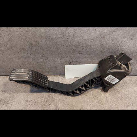 Potentiometre accelerateur occasion PEUGEOT 207 Phase 1 04-2006->06-2013 1.4 HDI 70ch