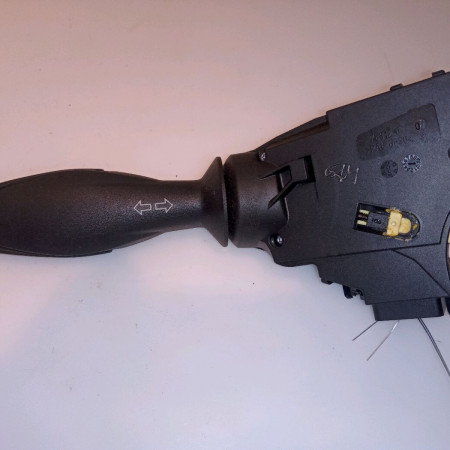 Commande clignotant occasion FORD FIESTA VI Phase 1 10-2008->11-2012 1.4 TDCI 70ch 1515202