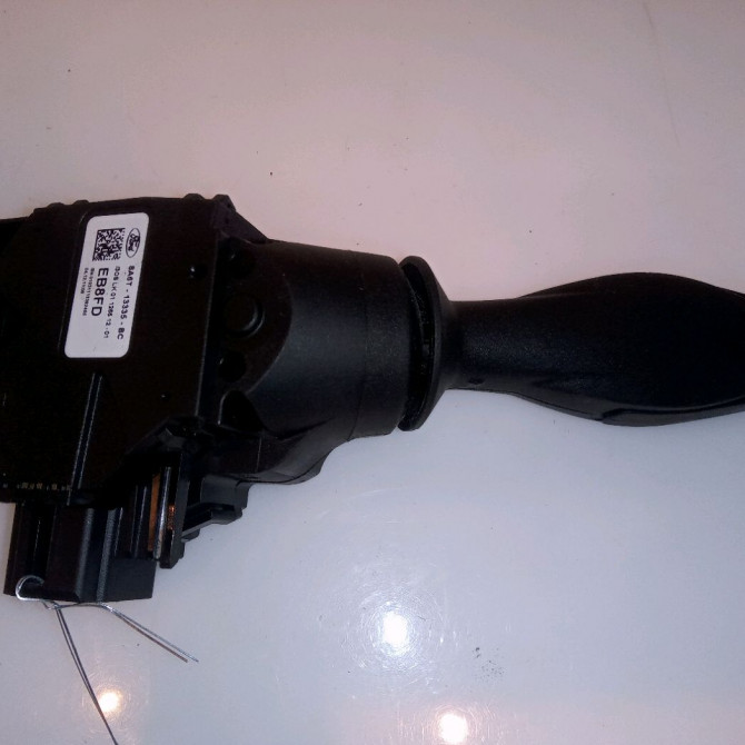 Commande clignotant occasion FORD FIESTA VI Phase 1 10-2008->11-2012 1.4 TDCI 70ch 1515202 2