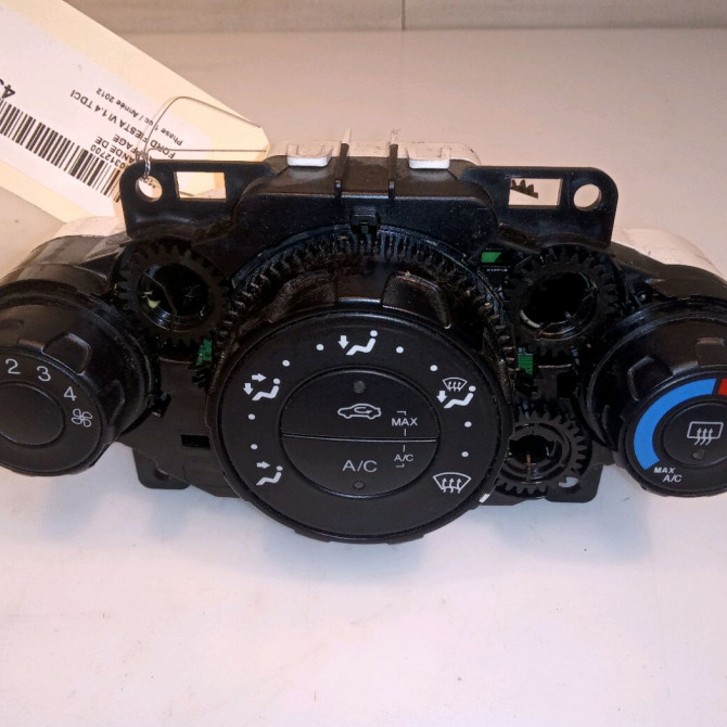 Commande de chauffage occasion FORD FIESTA VI Phase 1 10-2008->11-2012 1.4 TDCI 70ch 1777069 1