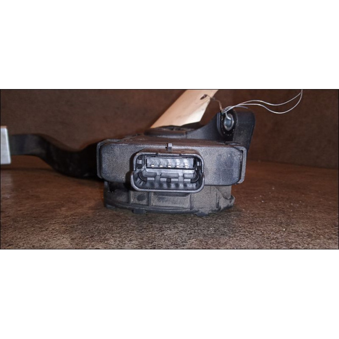 Potentiometre accelerateur occasion PEUGEOT 207 Phase 1 04-2006->06-2013 1.6 THP 156ch 5