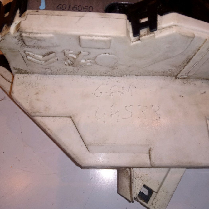 Serrure porte arg occasion PEUGEOT 308 I Phase 1 09-2007->03-2011 1.6 HDI 16v 90ch 9800617380 2