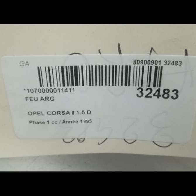 Feu arrière gauche occasion OPEL CORSA II Phase 1 03-1993->04-1997 1.5 D 90444141 3