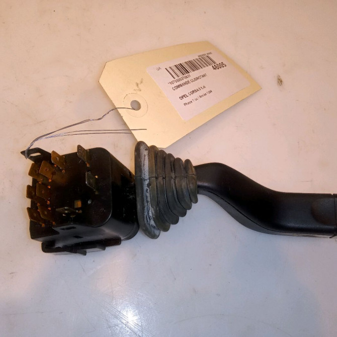 Commande clignotant occasion OPEL CORSA II Phase 1 03-1993->04-1997 1.4i 90213283 2
