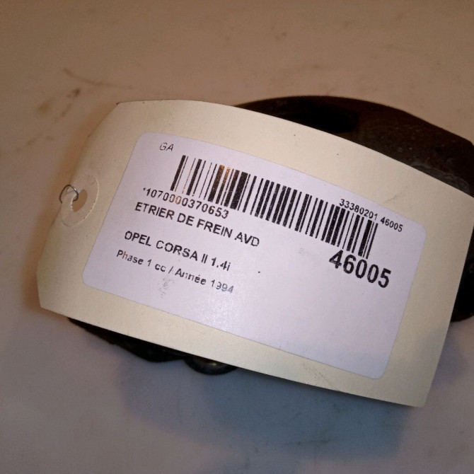 Etrier de frein avant droit occasion OPEL CORSA II Phase 1 03-1993->04-1997 1.4i 90421745 4
