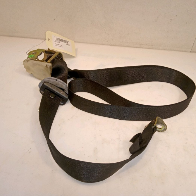 Ceinture arrière droite occasion OPEL CORSA II Phase 1 03-1993->04-1997 1.4i 90444264 1
