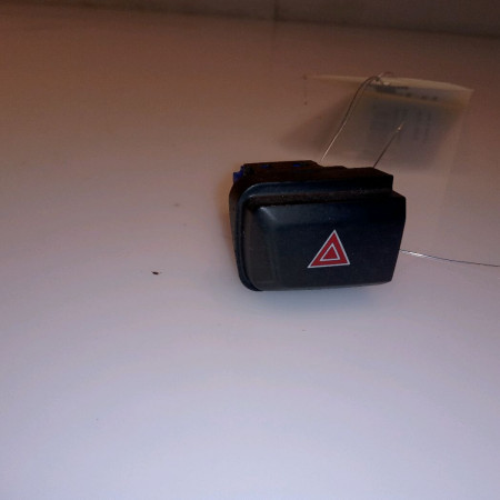 Bouton de warning occasion PEUGEOT 2008 Phase 1 01-2013->... 1.2i PURETECH 110ch 96750916ZD