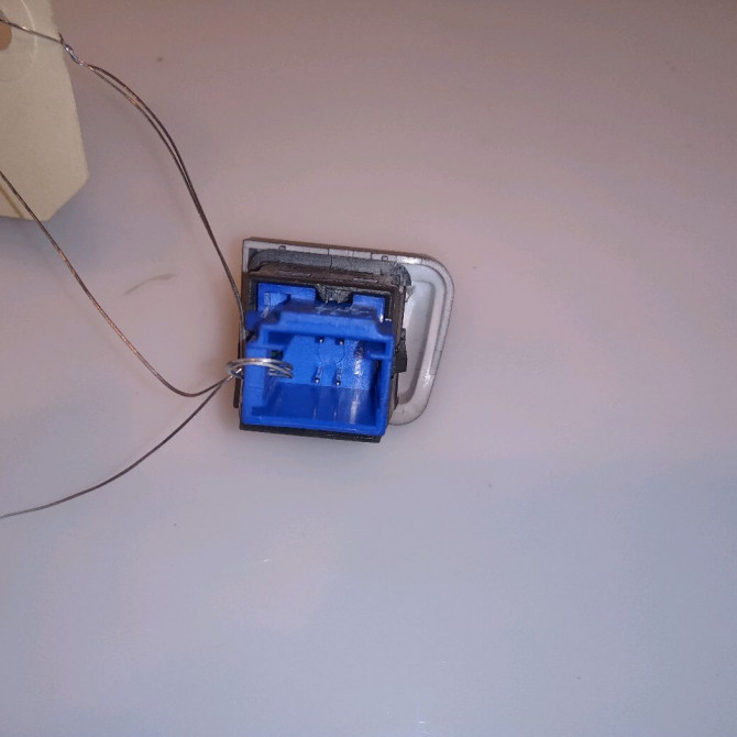 Bouton de warning occasion PEUGEOT 2008 Phase 1 01-2013->... 1.2i PURETECH 110ch 96750916ZD 2