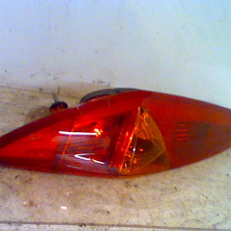 Feu arrière gauche occasion FIAT PUNTO II Phase 1 10-1999->05-2003 JTD 80ch HLX 46794078