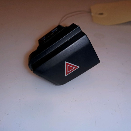 Bouton de warning occasion PEUGEOT 208 208 Phase 1 2012-03-01->2015-09-30 1.6 VTI 120ch 96750916ZD