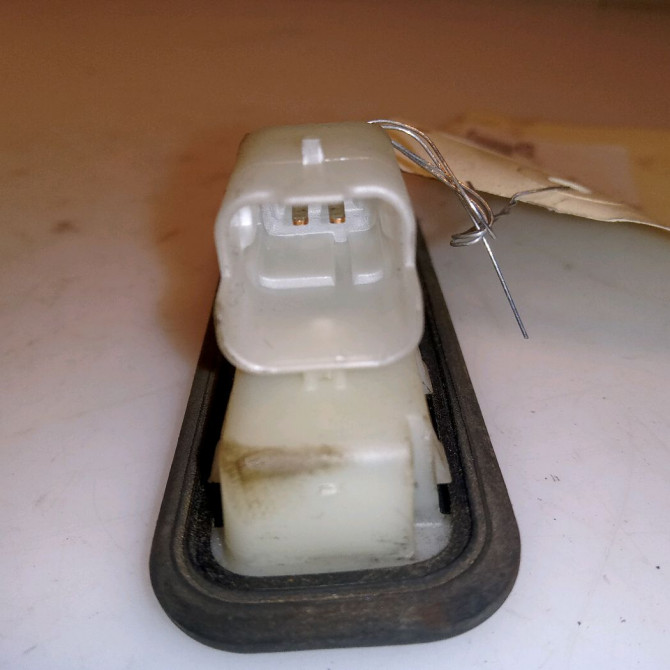 Actionneur serrure hayon occasion PEUGEOT 308 I Phase 1 09-2007->03-2011 2.0 HDI 16v 136ch 3