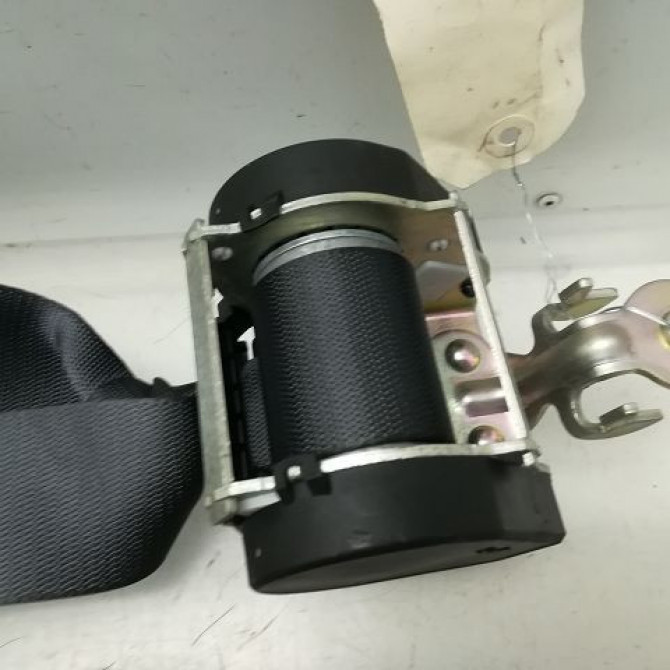 Ceinture avant droite occasion RENAULT SCENIC II Phase 1 03-2004->09-2006 8200699577 2