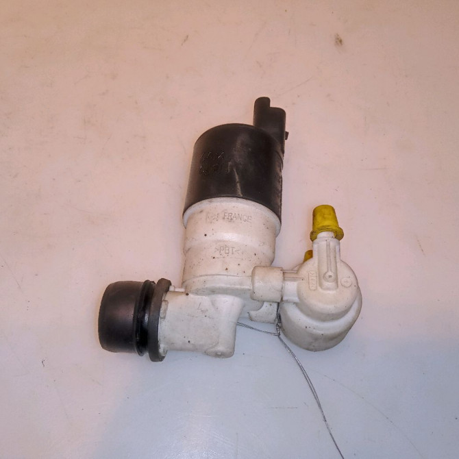 Pompe lave-glace avant occasion CITROEN BERLINGO II Phase 1 05-2008->01-2012 1.6 HDI 16v 90ch 643498 1