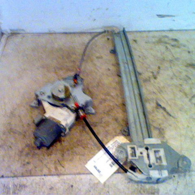 Mecanisme + moteur lève-glace avant droit occasion NISSAN MICRA III Phase 2 11-2005->11-2007 1.5 DCI 65ch 80720AX10A 1
