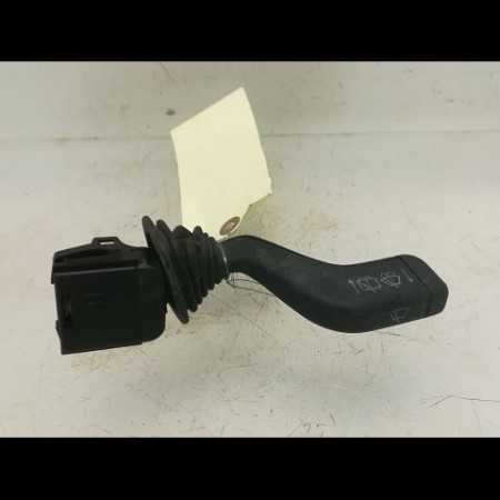 Commande essuie glace occasion OPEL CORSA II Phase 2 04-1997->10-2000 1.0i 12v 90243395