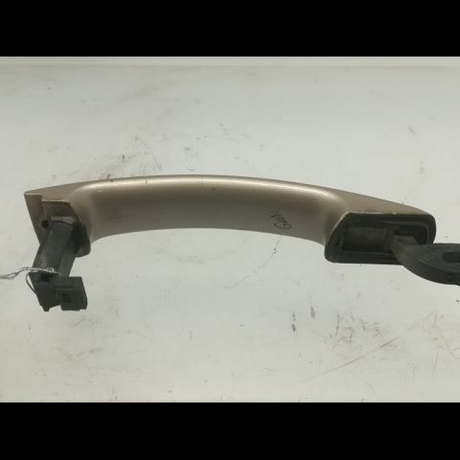 Poignee ext porte avg occasion FORD MONDEO II Phase 1 09-2000->06-2007 2.0 TDCI 130ch 1448122 2