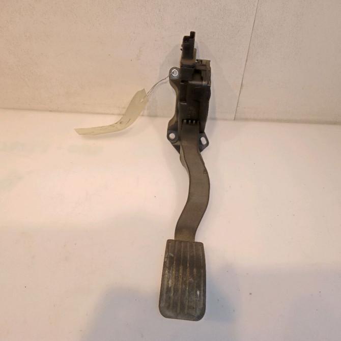 Potentiometre accelerateur occasion PEUGEOT 208 208 Phase 1 2012-03-01->2015-09-30 1.6 E-HDI 92ch 1