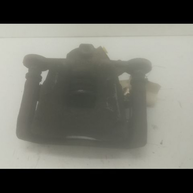 Etrier de frein avant droit occasion B.M.W. SERIE 1 I Phase 1 01-2007->07-2011 118D 120ch 34116774682 1