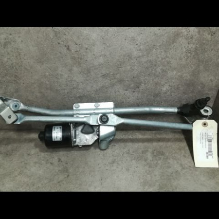Moteur essuie-glace avant occasion B.M.W. SERIE 1 I Phase 1 01-2007->07-2011 120d 177ch 61617192963