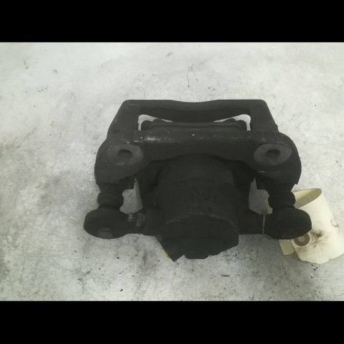 Etrier de frein avant gauche occasion B.M.W. SERIE 1 I Phase 1 01-2007->07-2011 118d 143ch 34116774681 2