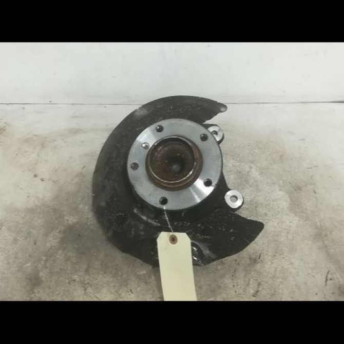 Moyeu avg occasion B.M.W. SERIE 1 I Phase 1 01-2007->07-2011 118d 143ch 31216765157 1