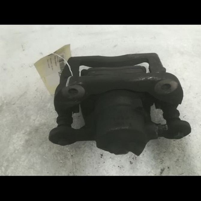 Etrier de frein avant droit occasion B.M.W. SERIE 1 I Phase 1 01-2007->07-2011 118d 143ch 34116774682 2